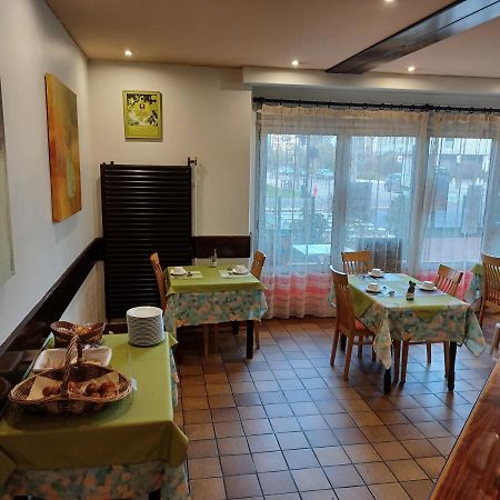 Logis - Hotel Restaurant Bellevue Annecy Exterior foto