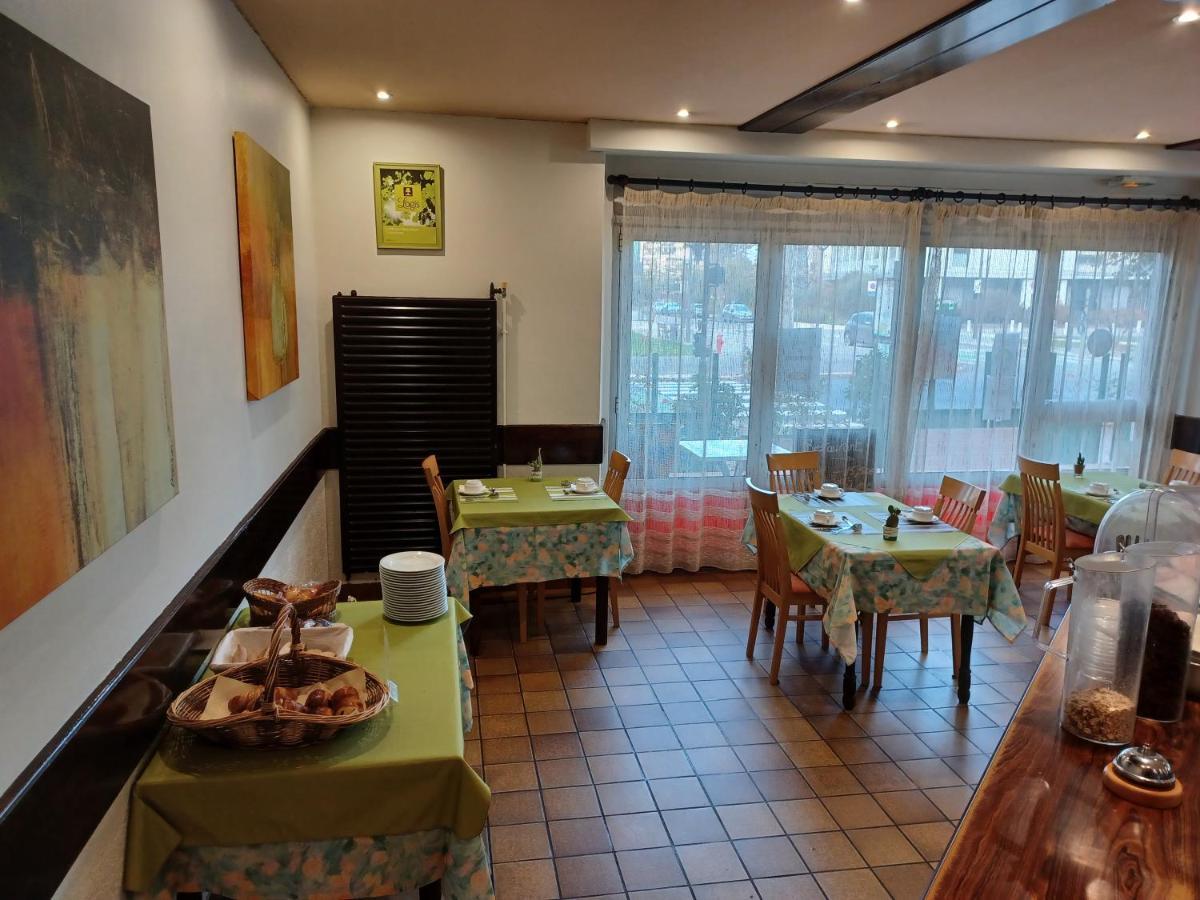 Logis - Hotel Restaurant Bellevue Annecy Exterior foto