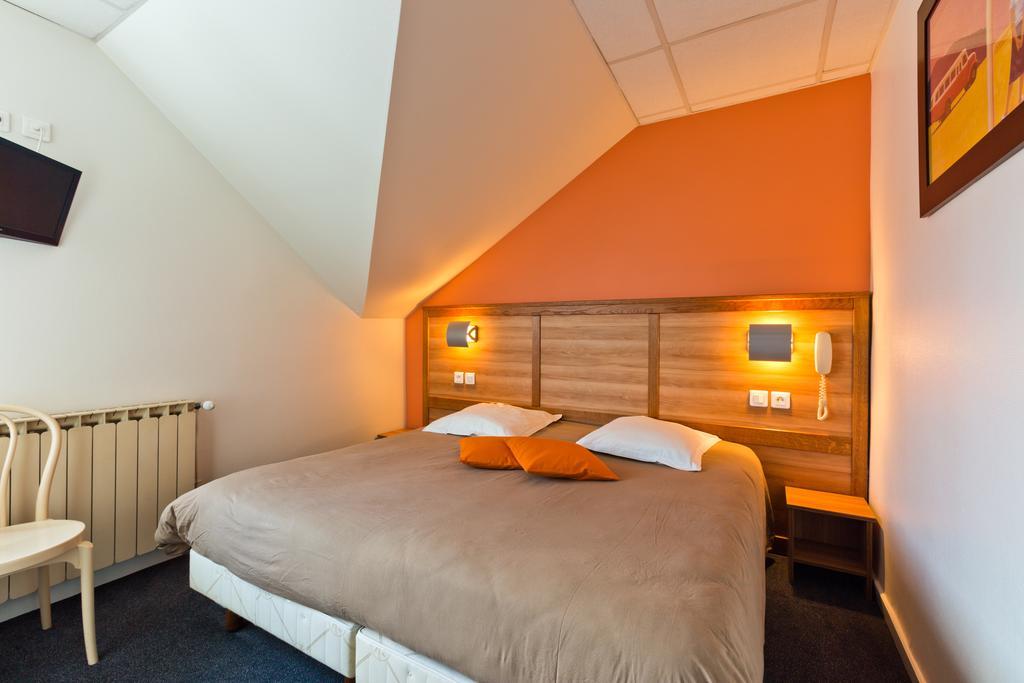 Logis - Hotel Restaurant Bellevue Annecy Exterior foto